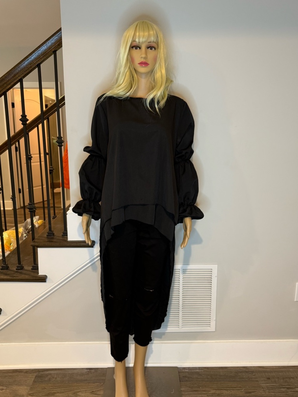 Black womens Hi-low shirt with balloon sleeve details - Picture 2 of 3